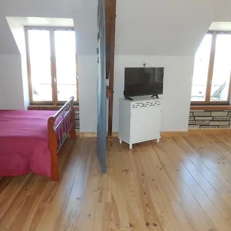 La Maison En Cézallier - London Eyes Marcenat (Cantal)